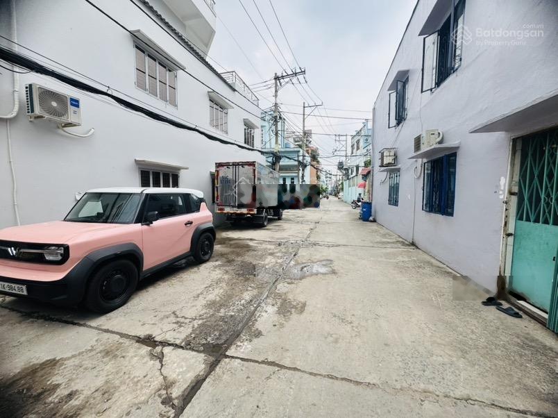 Bán nhà riêng sát Hoà Bình Đầm Sen Q11 - 4,5x17m 69m2 tặng full nội thất