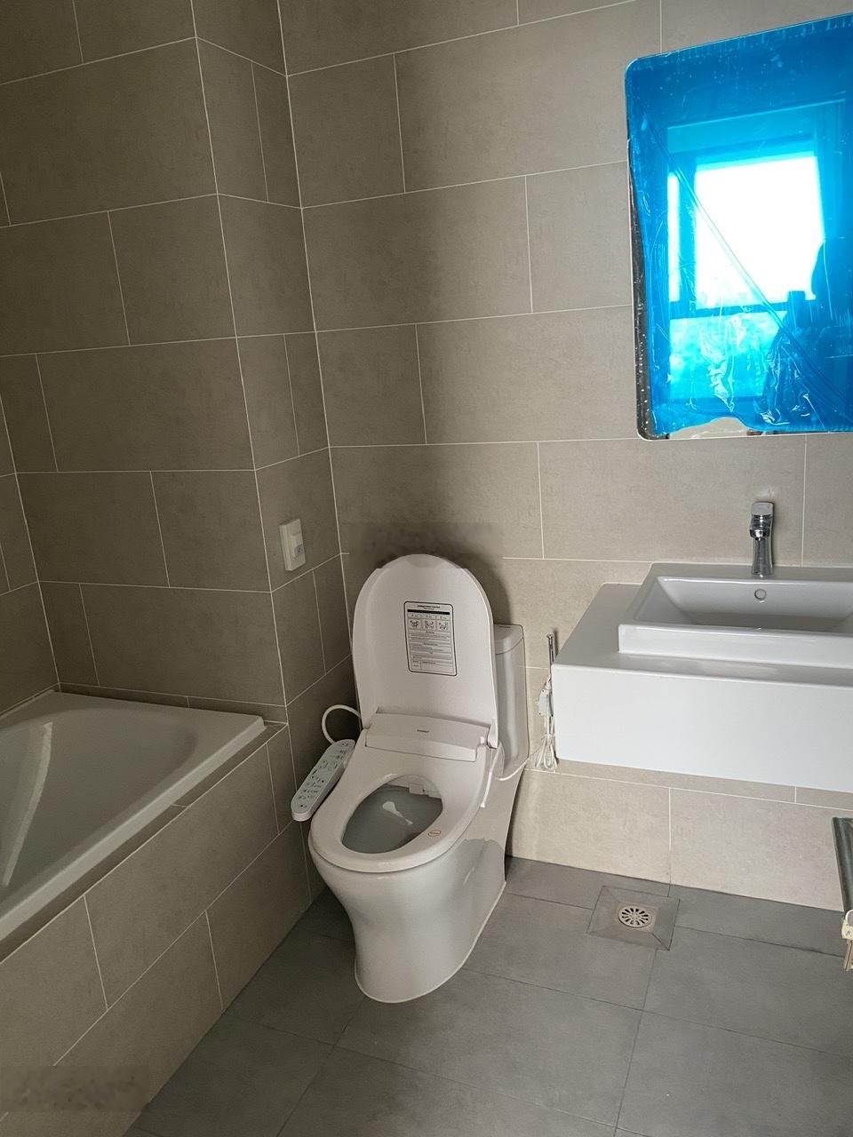 Cho thuê căn hộ D - Homme, 15 triệu, 70m2, 2PN, 2WC, giá siêu hời, nhiều tiện ích