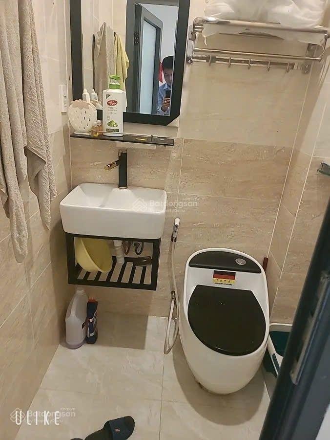 Bán gấp hxh cmt8 - q10 . gần metro. khu cán bộ - an ninh - yên tĩnh. kế tô hiến thành. chỉ 12.x tỷ.