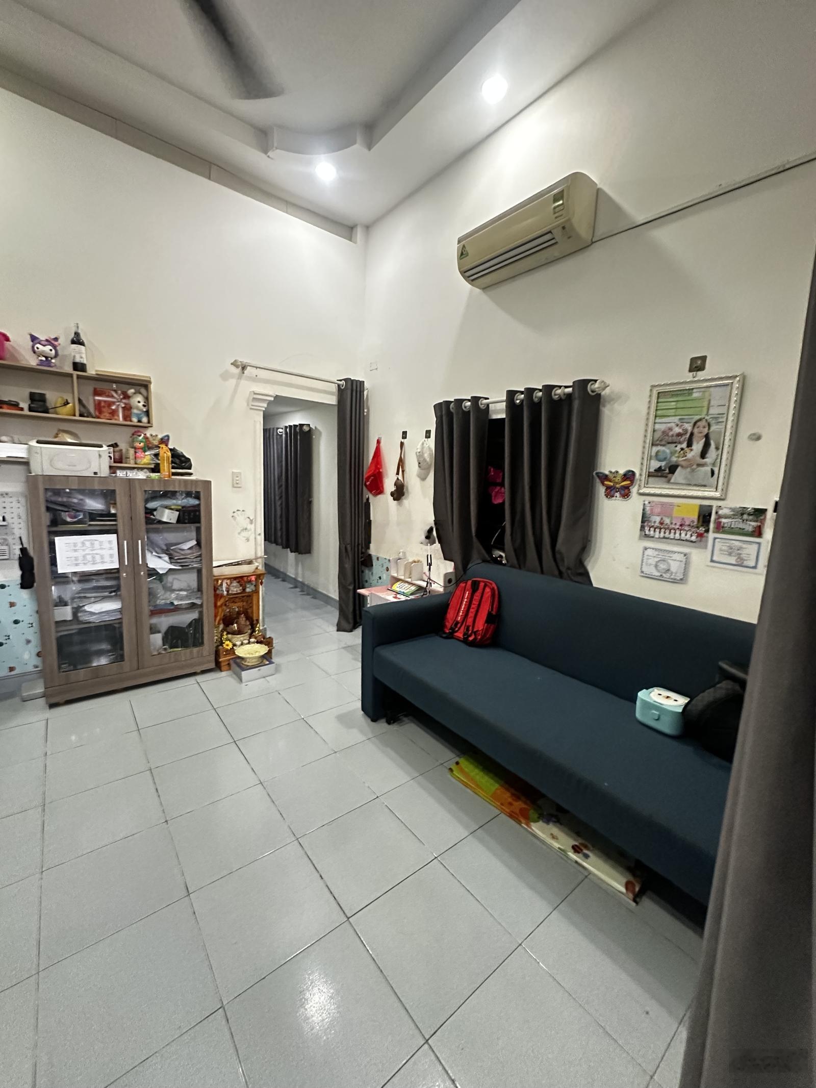 Bán gấp nhà riêng 2PN, 1WC, 75m2 gần đường Đoàn Thị Kia, Tân Đông Hiệp, Dĩ An, 2,85 tỷ