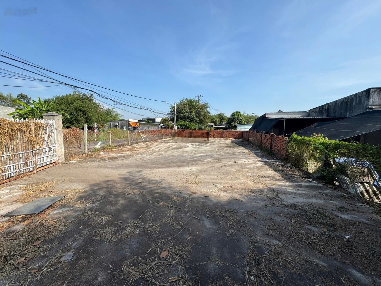 Hàng ngộp Long Điền đất mặt tiền nhựa 12m, sẵn 80m2 thổ cư