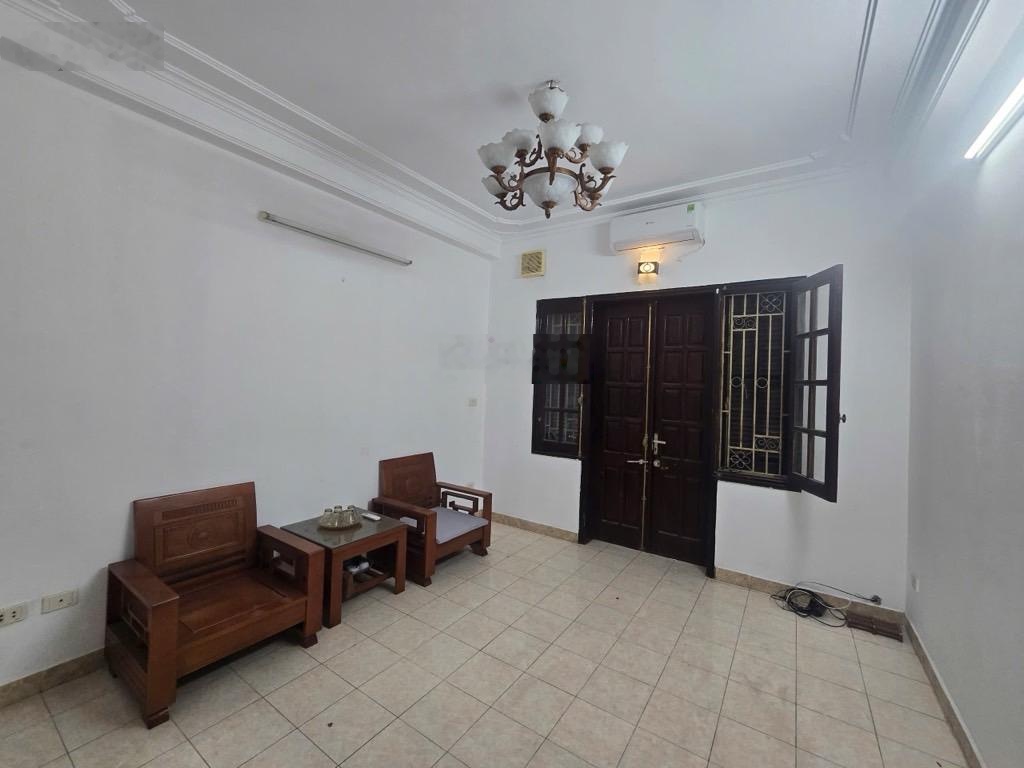 Bán nhà mỹ đình, ô tô đỗ cửa, nhà dân xây chắc, 54m2, 4 tầng, ở sướng, sổ đỏ chính chủ