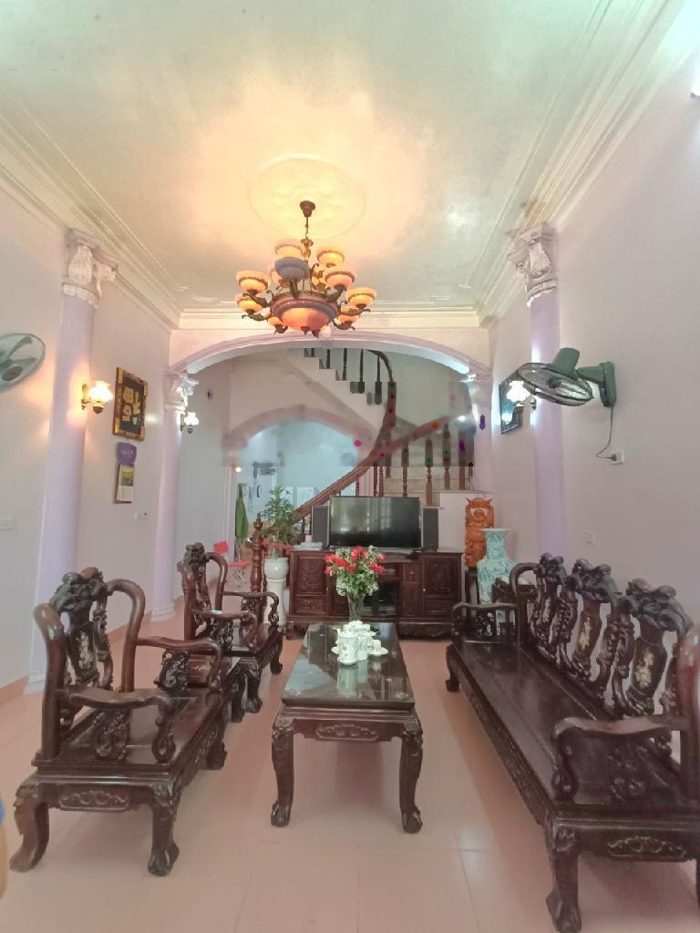 Bán nhà riêng 5 tầng mễ trì, 55m2, mt 4.2m, lô góc, ô tô tránh, ở sướng, kinh doanh tốt