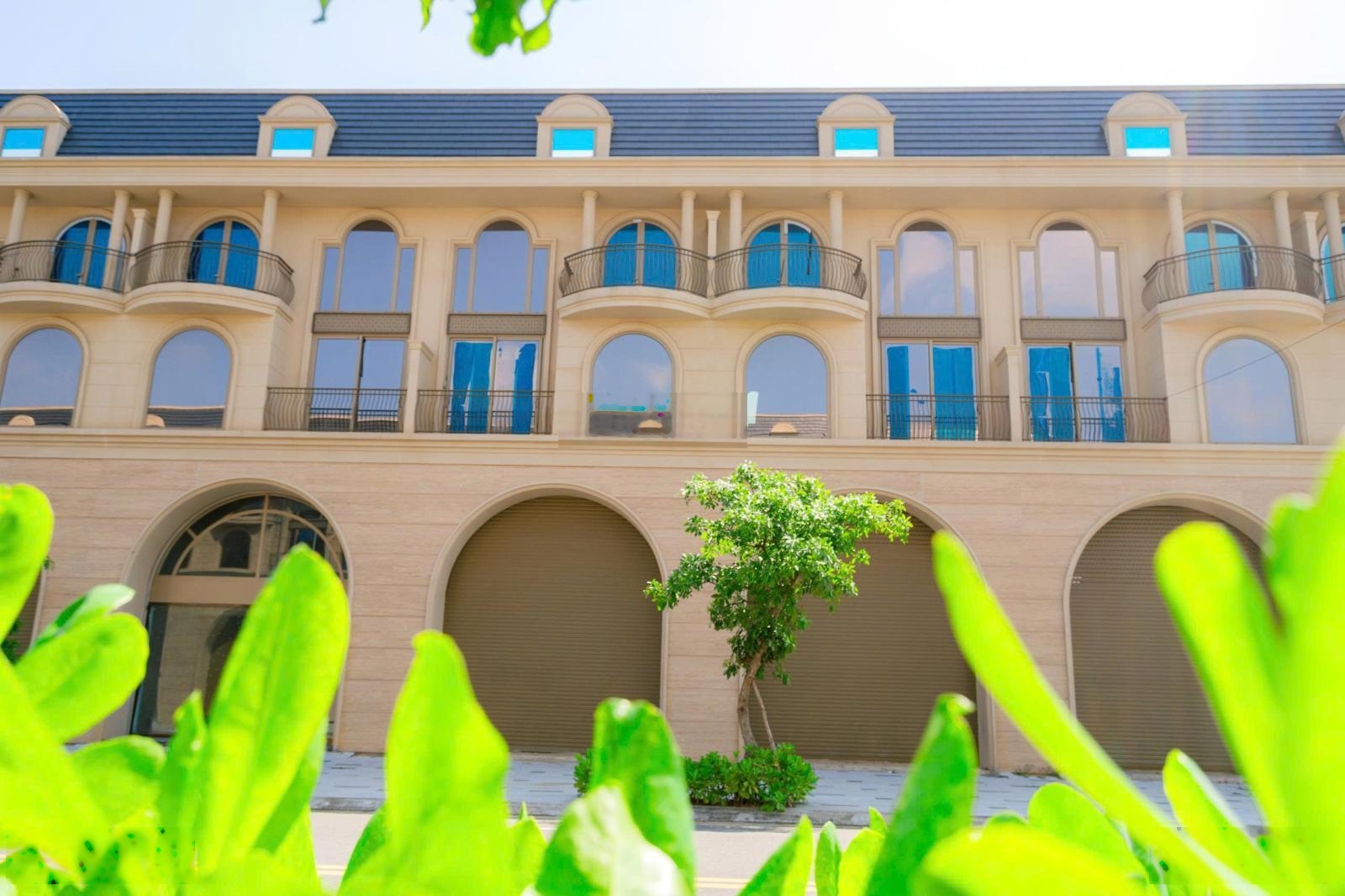 Biệt thự shophouse Regal Park View dưới 14tỷ, CK 26%, sổ lâu dài, hỗ trợ lãi suất 0% trong 24 tháng