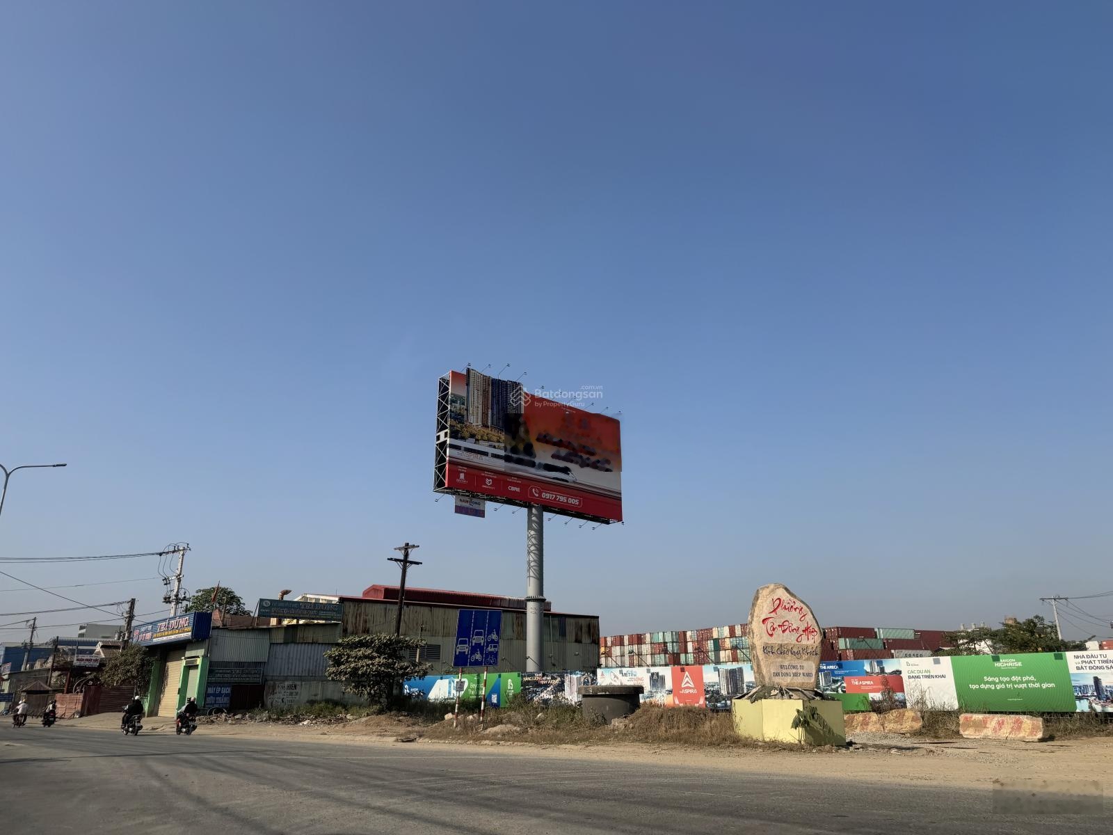 Bán đất 1100m2 tại đường Suối Sệp, giáp QL1K phường Đông Hoà, TPHCM, giá 115 tỷ VND full thổ cư