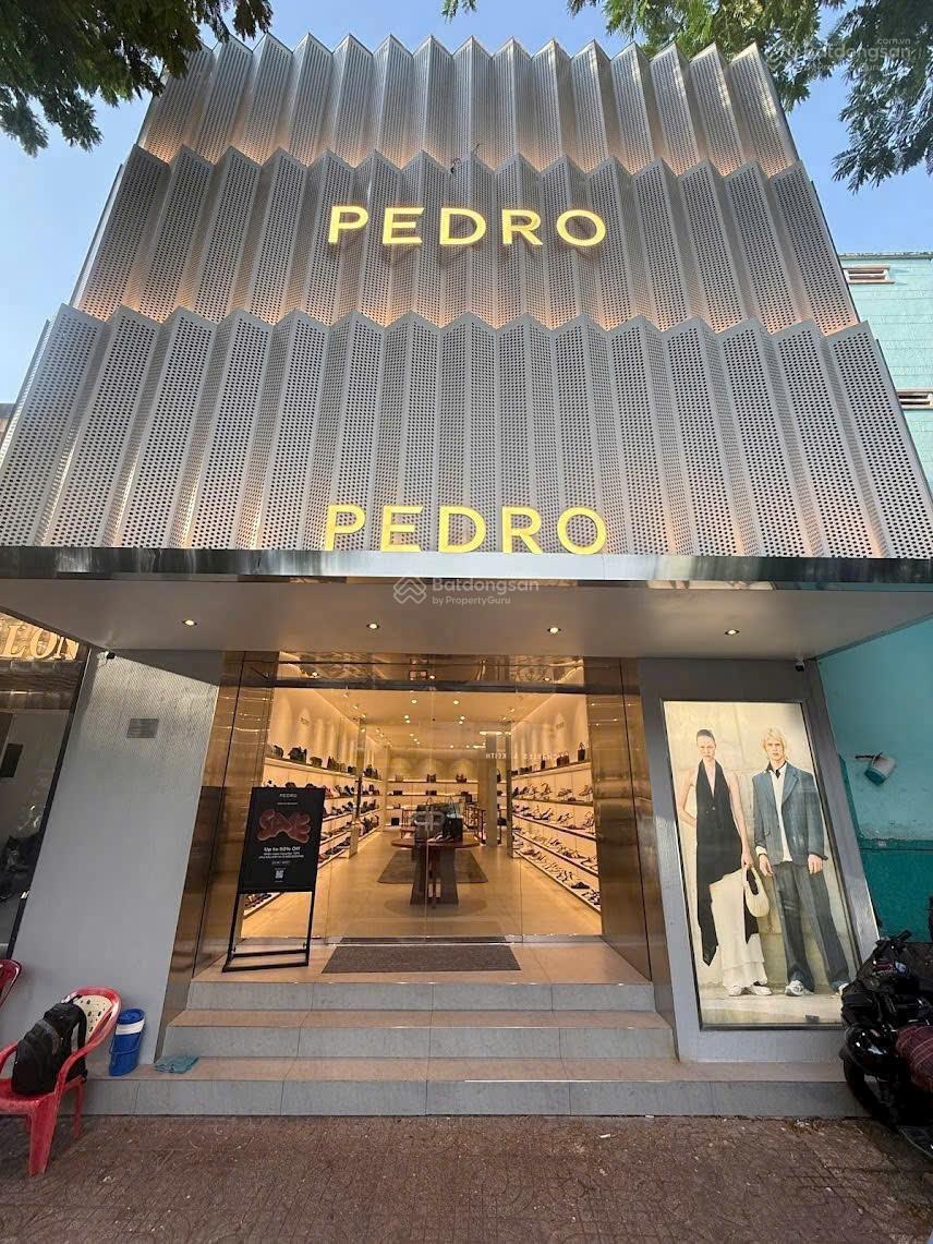 ĐỊNH CƯ GẤP BÁN mặt tiền Nguyễn Thị Minh Khai Q1 - DT 4.2 x 15.5m - 4 tầng - HĐT 55 tr - Giá 39 tỷ