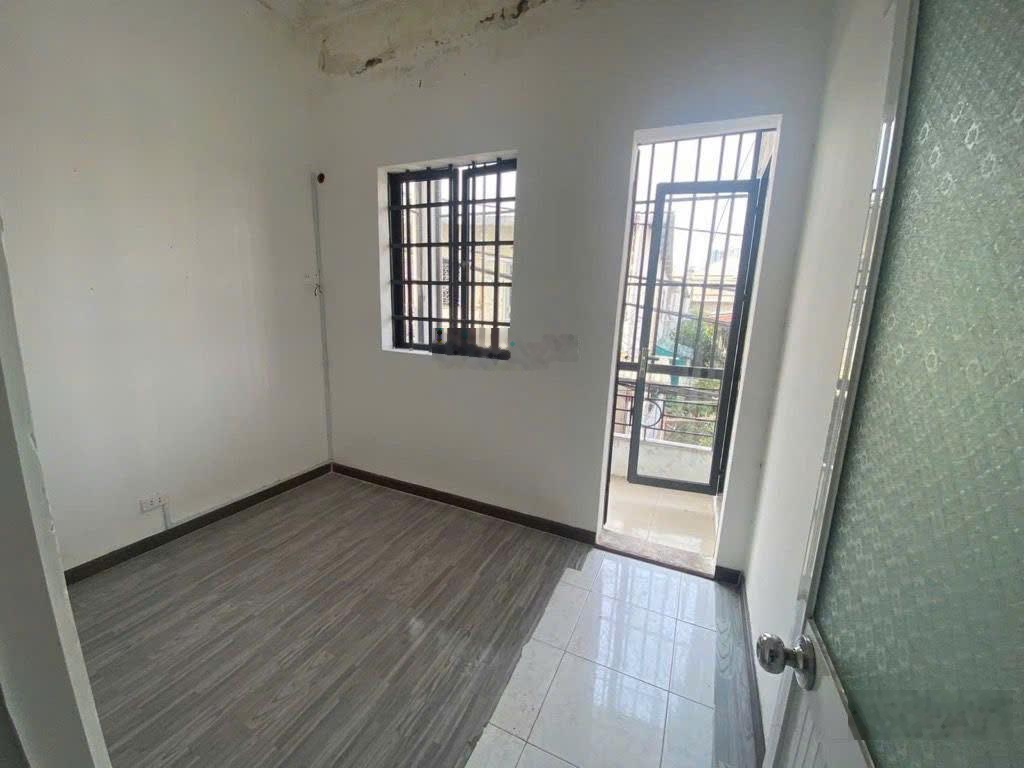 Nhà 2 tầng - siêu hiếm - sát kdc nam long - gần huỳnh tấn phát, q7 - hẻm xe hơi - chỉ từ 3 tỷ