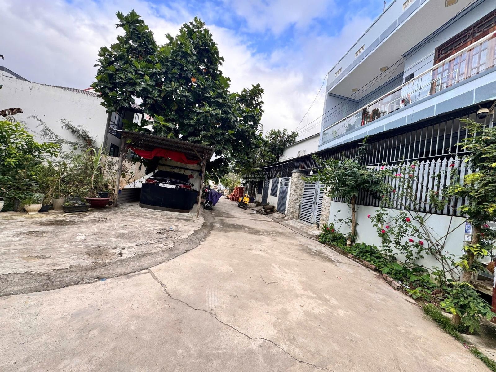 Hạ giá bán nhanh! Giá bán nhà chưa bằng giá đất. Bán đất tặng nhà 2 tầng xây theo kiểu homestay