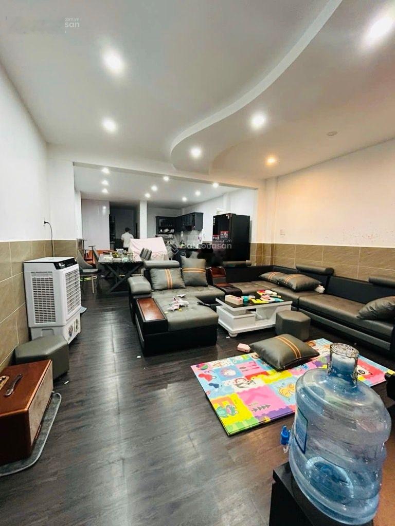 Bán nhà khu Bàu Cát 2 Tân Bình, DT khủng 105m2 x 2 tầng, cách 2 căn ra MT - ngộp nặng giảm sâu