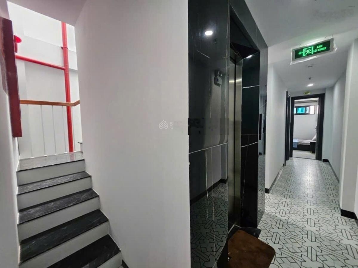 Toà CCMN An Trạch Cát Linh, căn góc, 3 thoáng, ô tô 10m, thang máy, PCCC chuẩn, 18PKK, DT 1 tỷ/năm