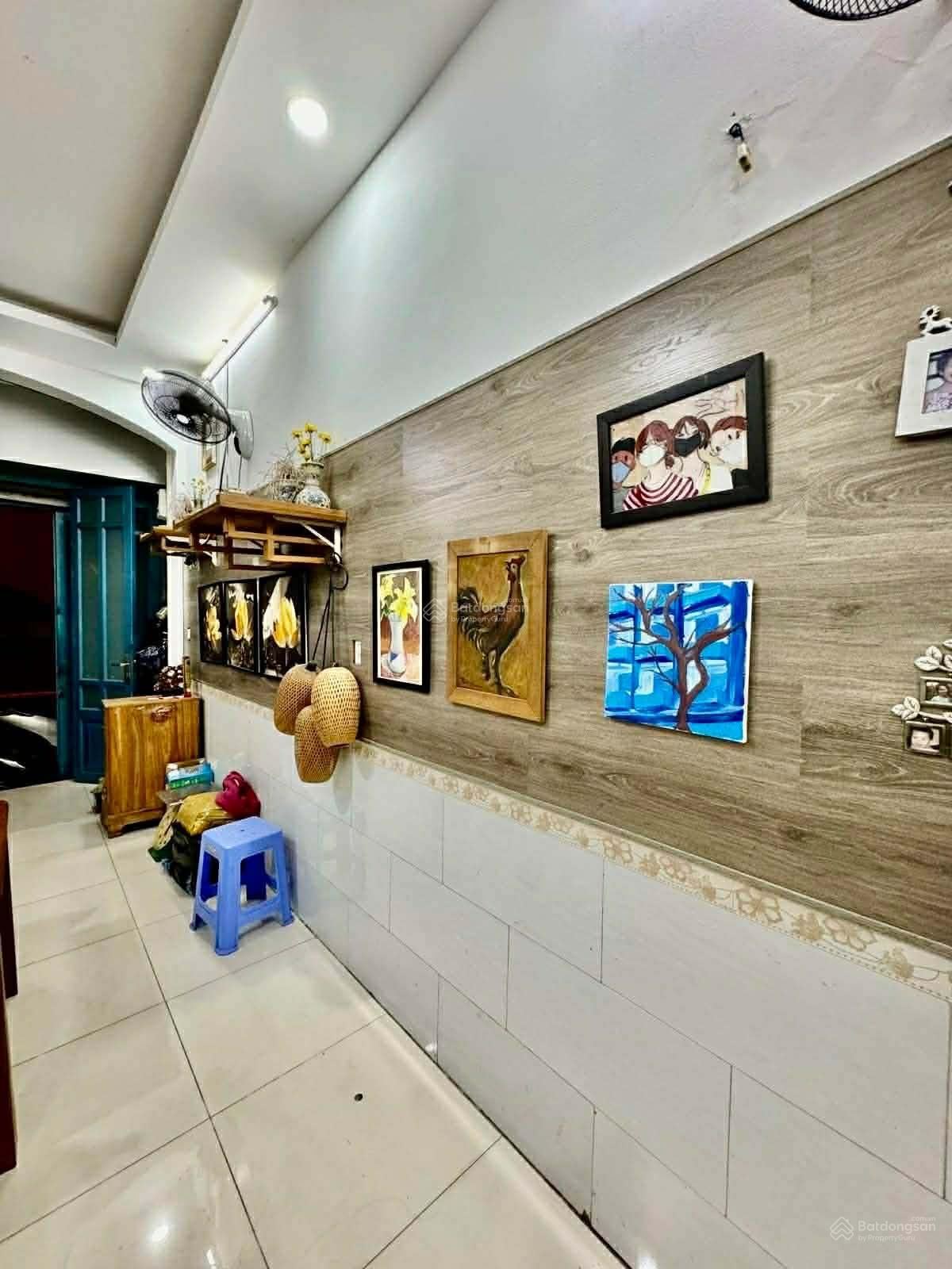 Chỉ 6.3 tỷ còn TL có nhà ngay mặt tiền khu VIP K300 Tân Bình, 3 tầng BTCT, 3PN