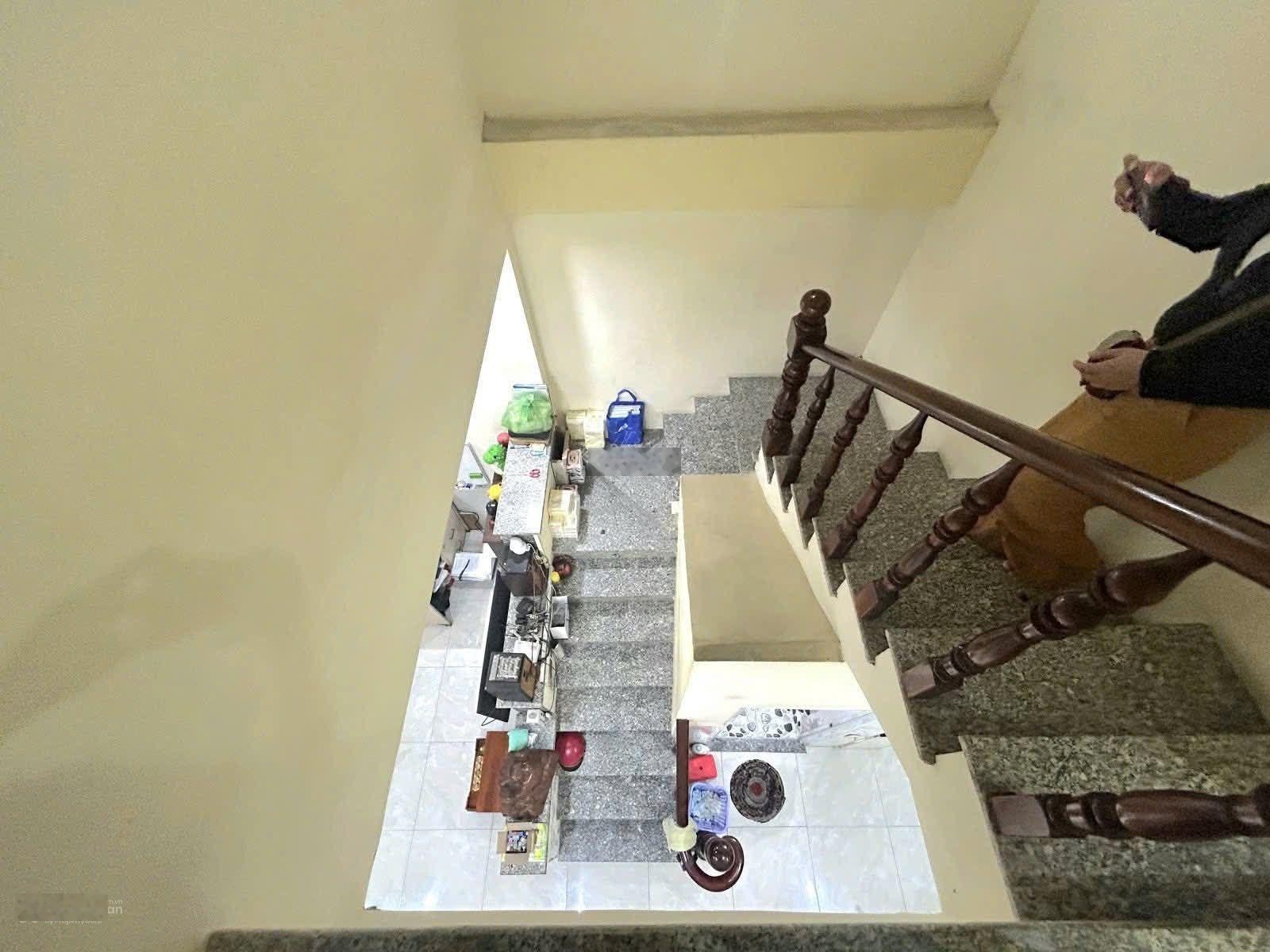 Nhà phố gần chợ Dĩ An 1, phường Tân Đông Hiệp, TP Dĩ An.