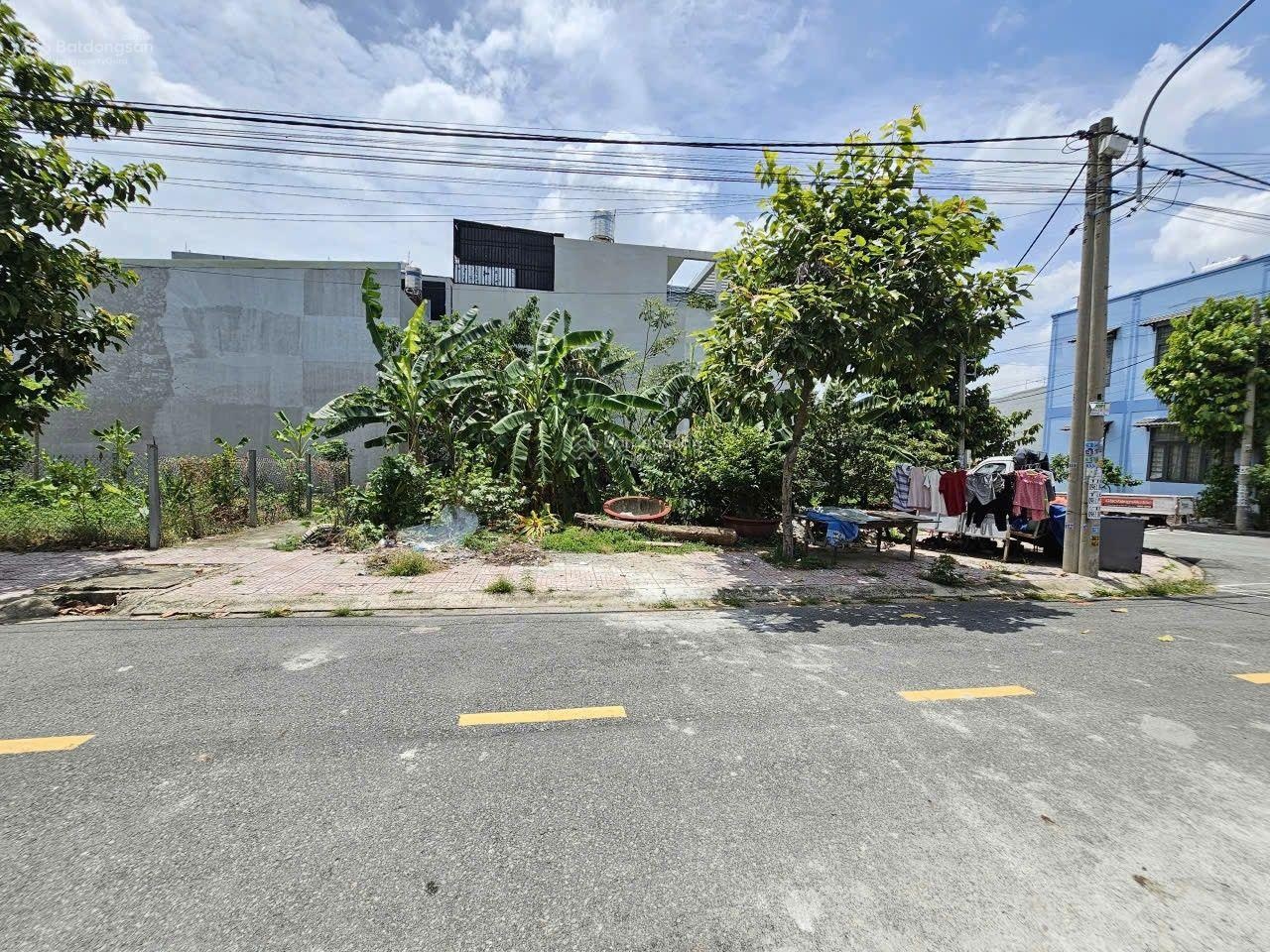 Đất 110m ngang 5m KDC Đất Mới, gần ngã tư Chiêu Liêu, phường Tân Bình, TP Dĩ An.