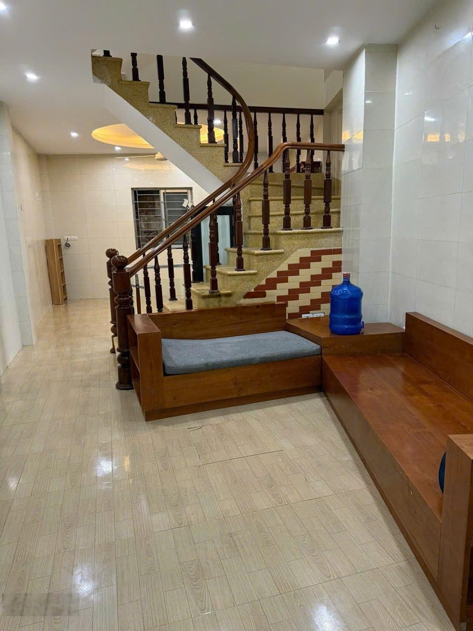 Bán căn góc mặt ngõ cuối đường Bà Triệu ngã 5 Hà trì gần chợ Hà Đông 33m², 4 tầng cực thoáng