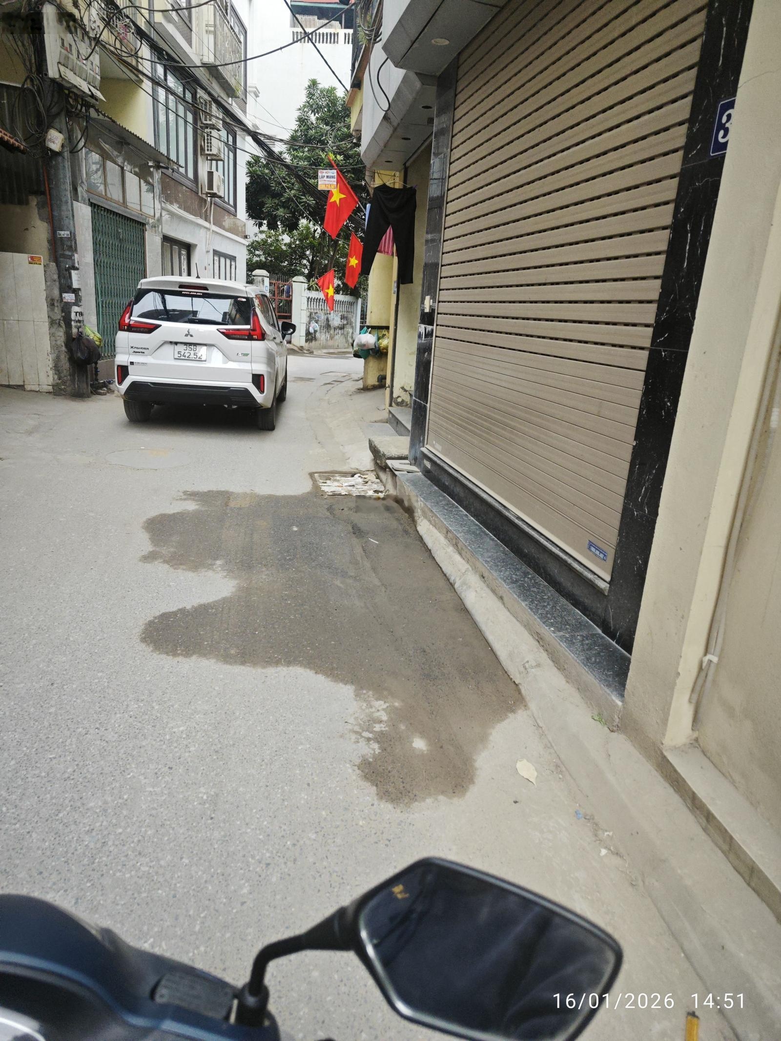 Bán đất Bồ Đề Long Biên - 33m - MT 3.6m - 5 phút lên cầu Chương Dương - 6.6 tỷ