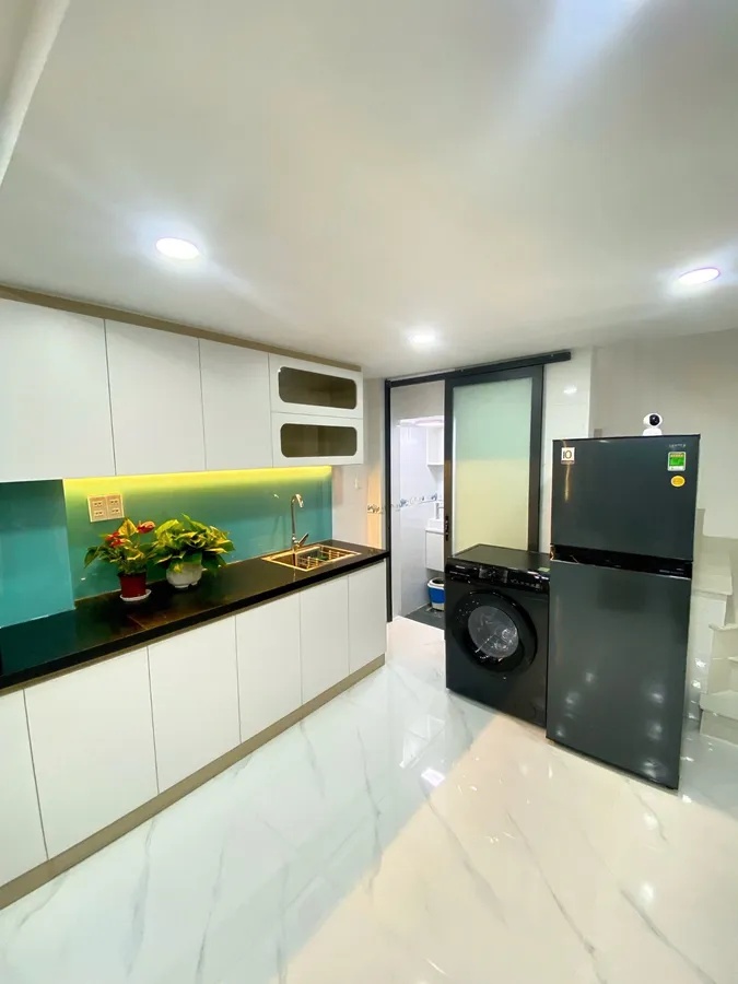 Nhà đón Tết Bình Thạnh, gần Phan Xích Long, sát Quận 1-Lô góc, ô tô đỗ cửa, Full nội thất, 6,95 tỷ