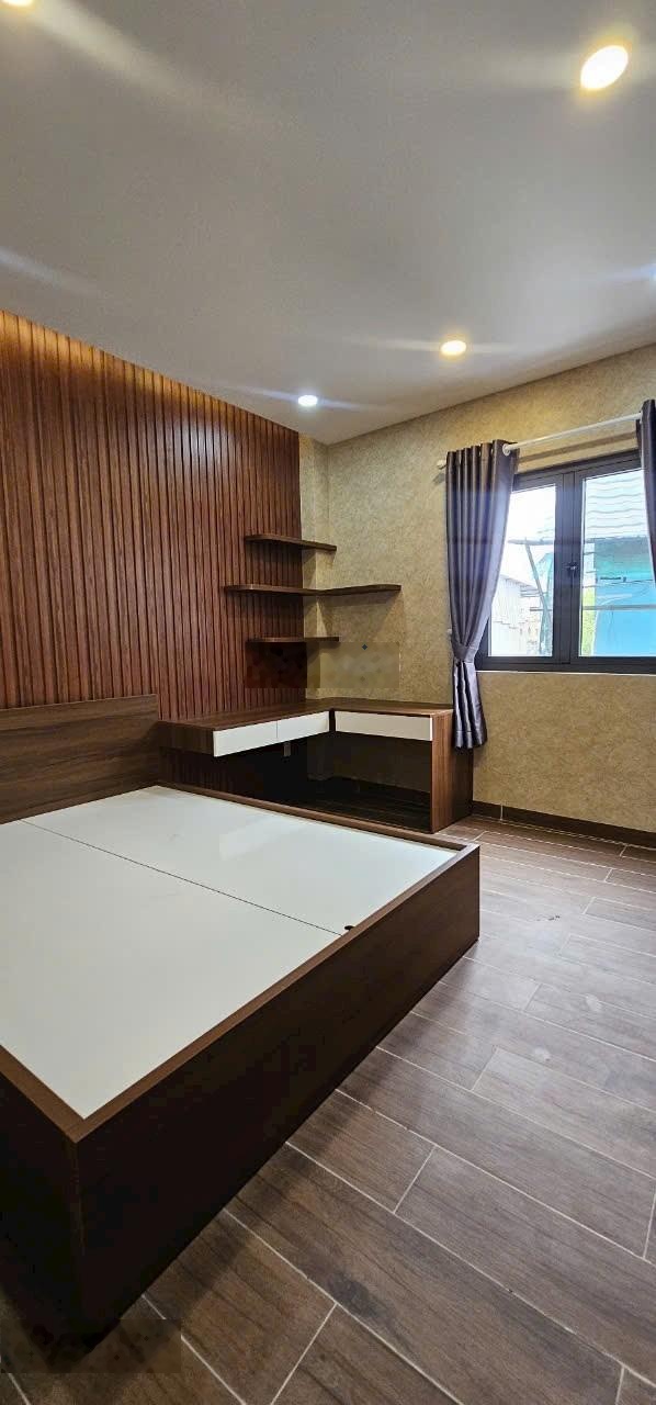 Nhà mặt tiền Trần Thủ Độ Tân Phú mới hoàn công 8,9 tỷ