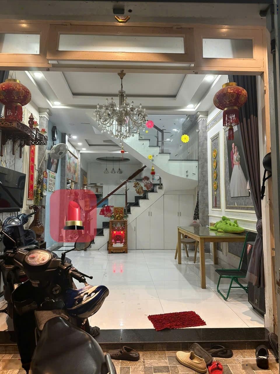 Hẻm 5m cách mặt tiền 1 căn! Bán nhà sẵn kết cấu(4x15m)4pn4wc xách vali vào ở ngay. Gía 10.xtỷ