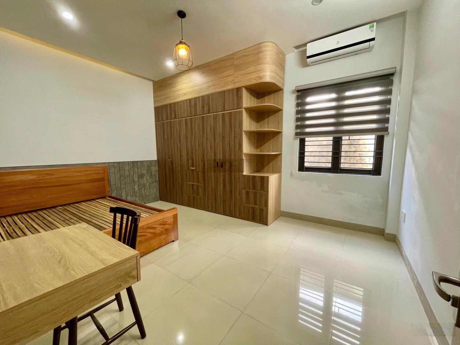 Bán nhà đẹp 2 tầng đường Hoài Thanh gần trường ĐH Kinh Tế, khu Mỹ An gần Sông Hàn giá tốt