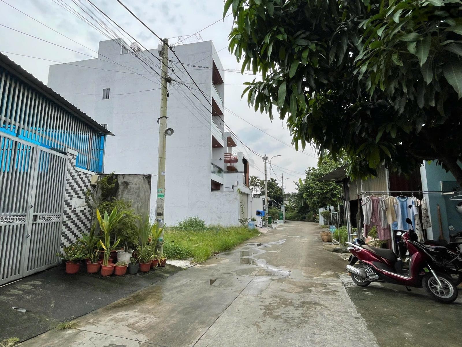 Đất 4.8x15,5m vị trí đẹp đg xe tải thông ở ấp 4 XTT cũ nay thuộc Bà Điểm