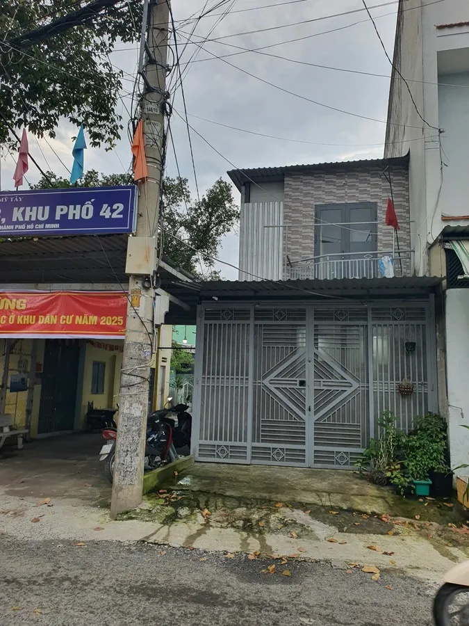 Nhà mặt tiền Huỳnh Thị Hai, Trung Mỹ Tây, Q12, diện tích: 4x14m, kết cấu 1 lầu kiên cố