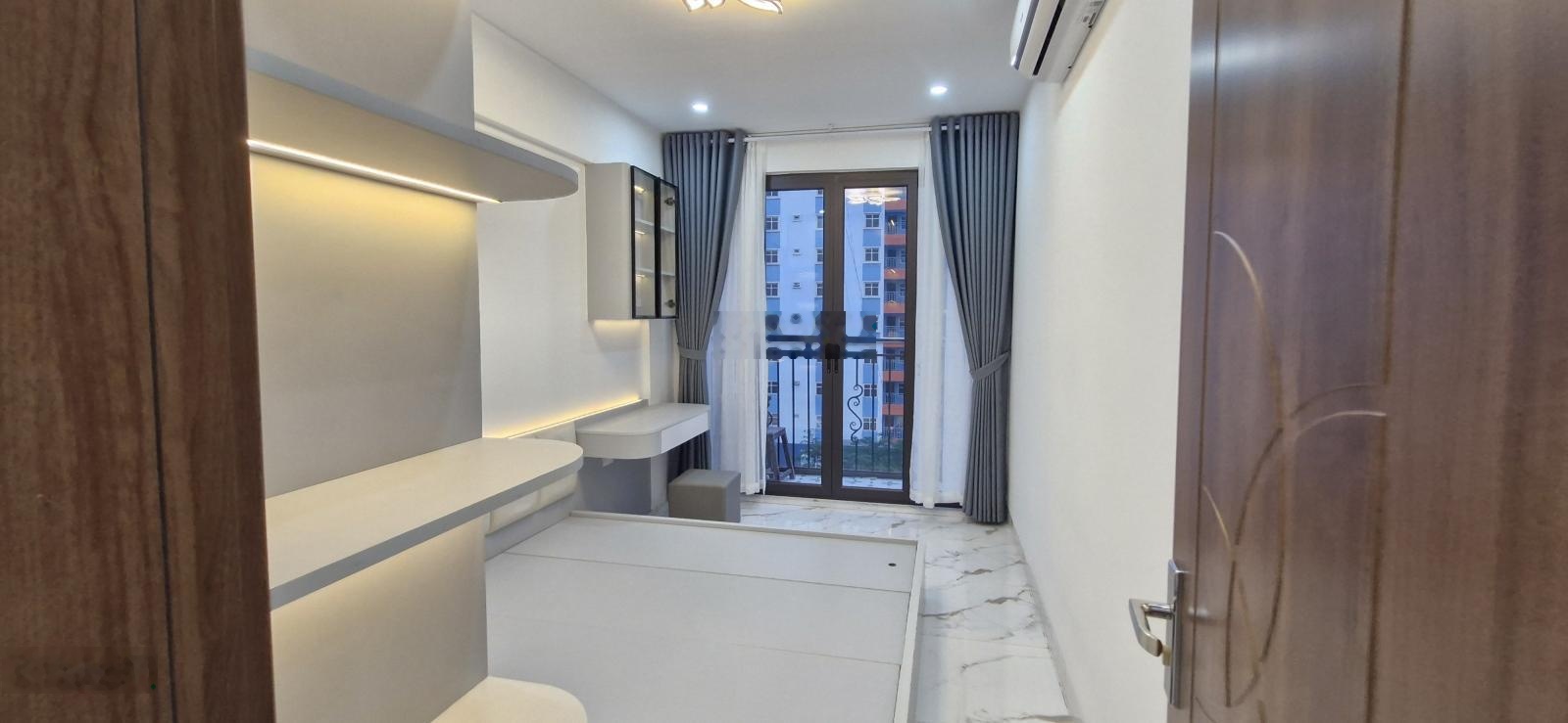 Lô góc - 3 ban công 70m2 chung cư a4 đền lừ cần bán