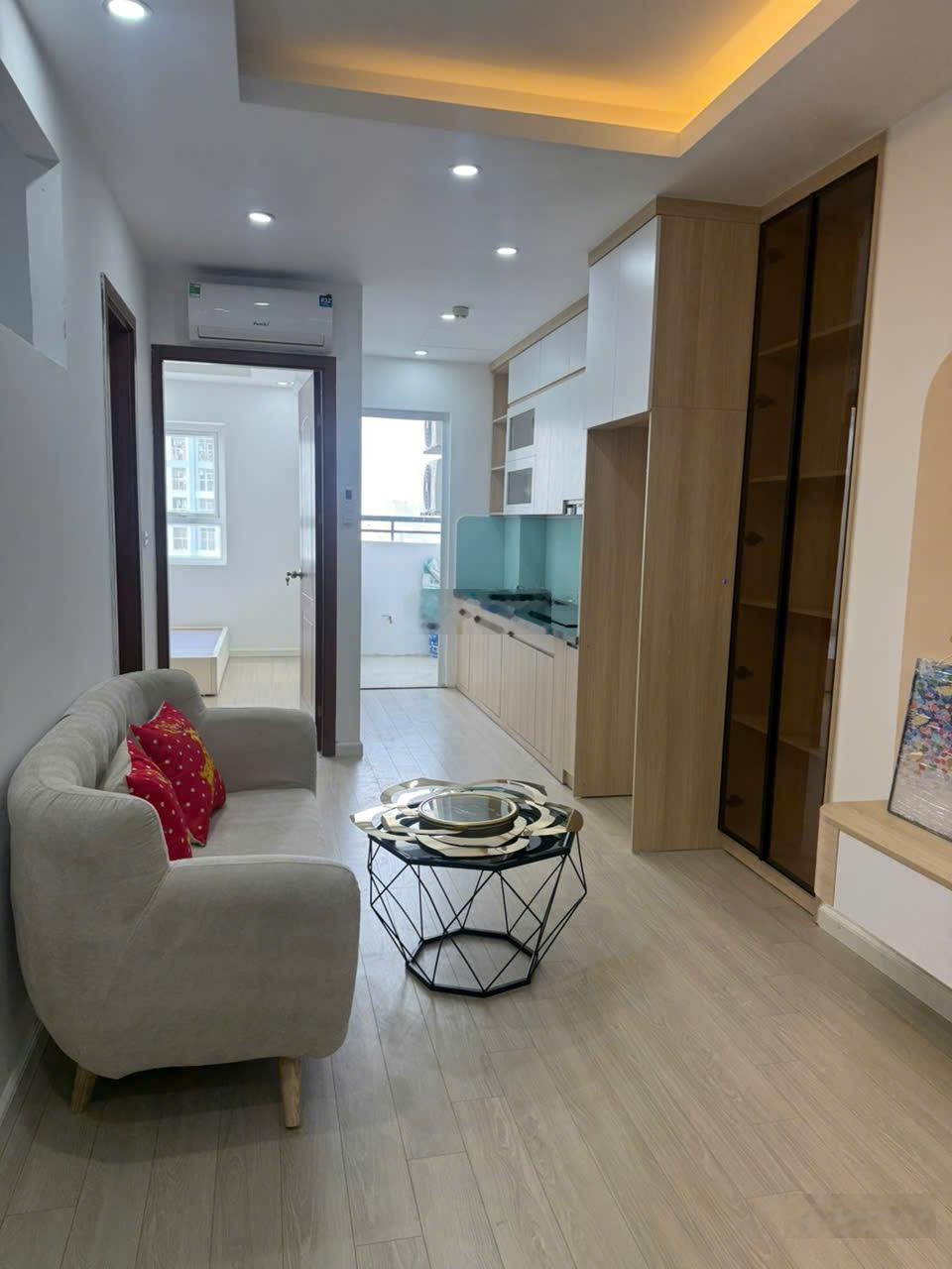 Bán căn hộ chung cư toà 30T1 KĐT Nam Trung Yên, Cầu Giấy. 50m2 2N full.Giá 4.68 tỷ. LH:0983237984