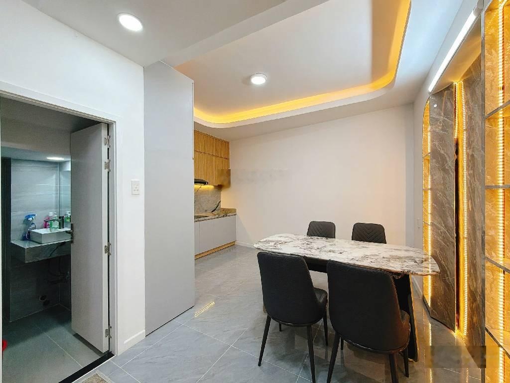 Hiếm - 4 tầng - xe hơi - nhà mới vào ở ngay - đ. nguyễn thị thập(quận 7)-4,5x12 m -giá 12 tỷ còn tl