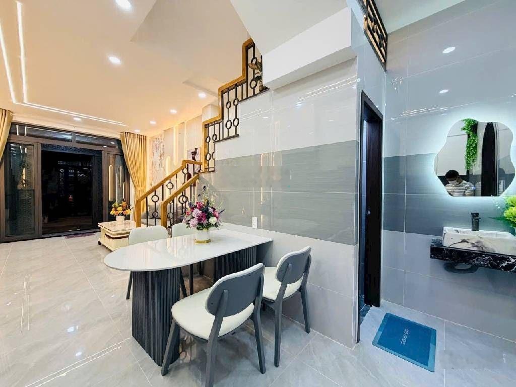 Nhà 1 trục phạm văn chiêu gò vấp - đẹp ở ngay - chưa tới 6 tỷ