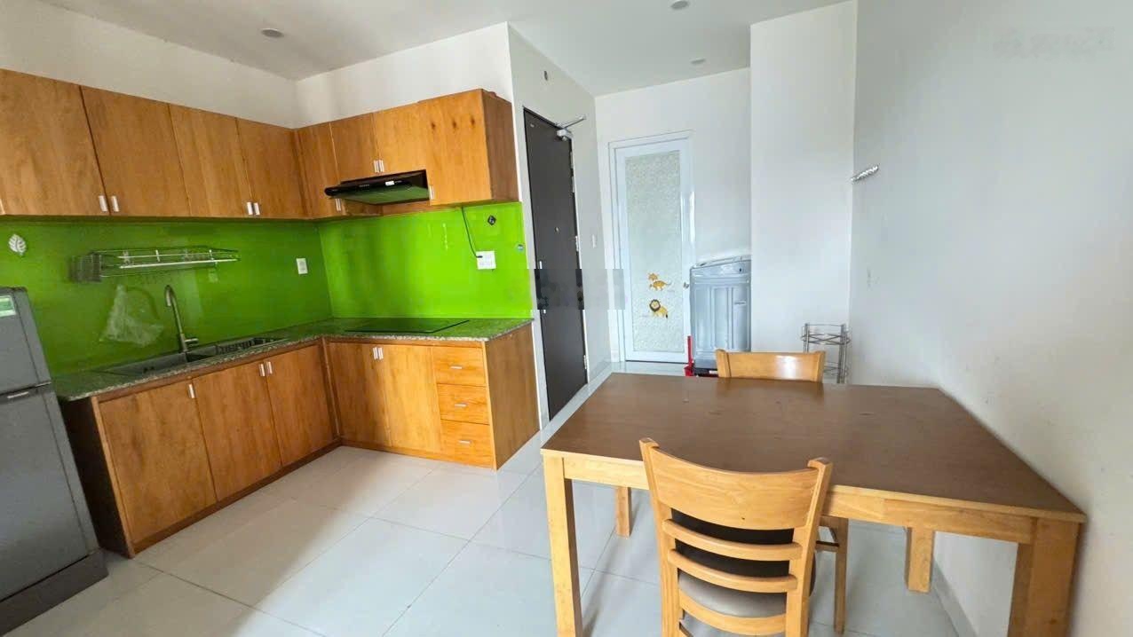 Tòa nhà căn hộ 7 tầng mặt tiền đường Hoa Lư - Nha Trang, dòng tiền 60tr/tháng