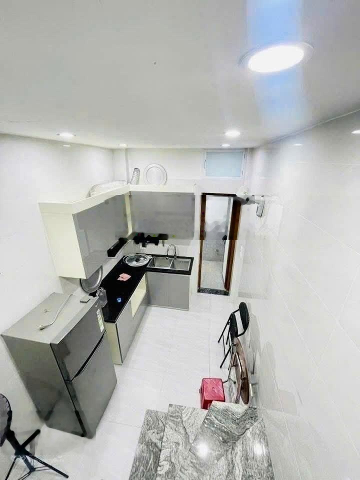 Bán nhà riêng tại Ô Chợ Dừa, Đống Đa, Hà Nội, 9,5 tỷ, 31 m2, giá siêu hời, đẹp, nhiều tiện ích