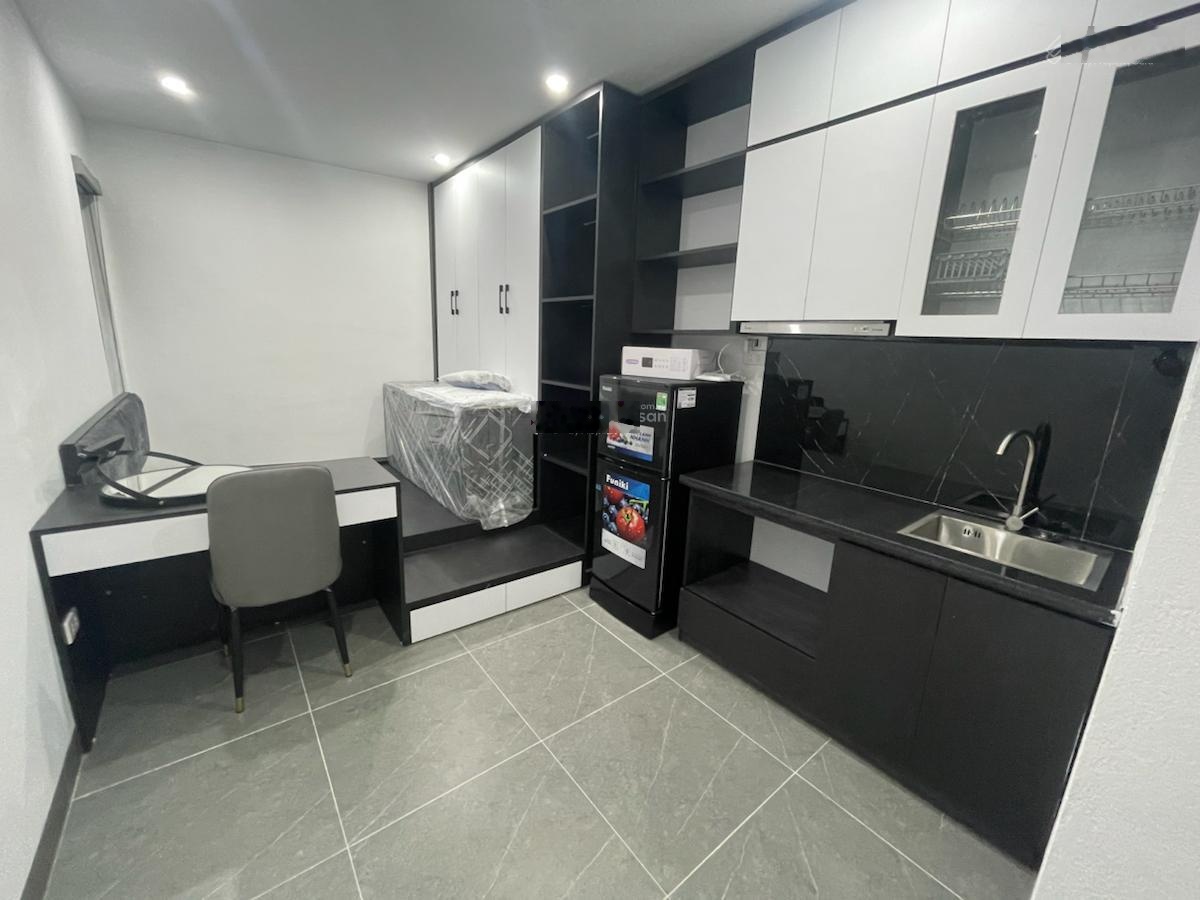 Chính chủ bán Toà CCMN xây mới Phú Diễn 72M2*7T/ 22P Full NT- 10M ra Phố- Oto đỗ cửa- DT 120Tr/Th