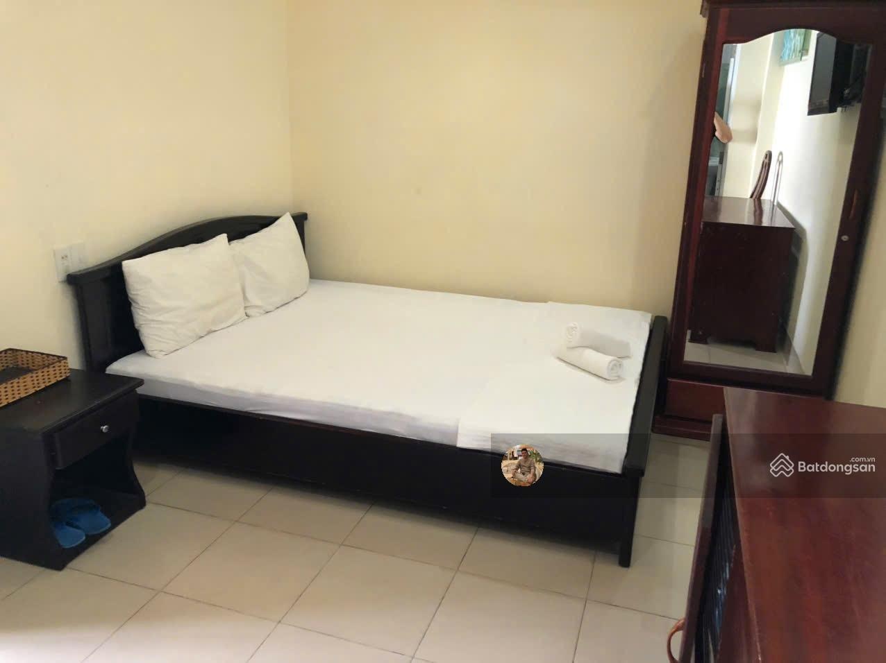 Chính chủ nhờ bán toà căn hộ 5 tầng 2 mặt tiền, đường Nguyễn Biểu rộng 13m. 103m2, Giá chỉ 13.5 tỷ