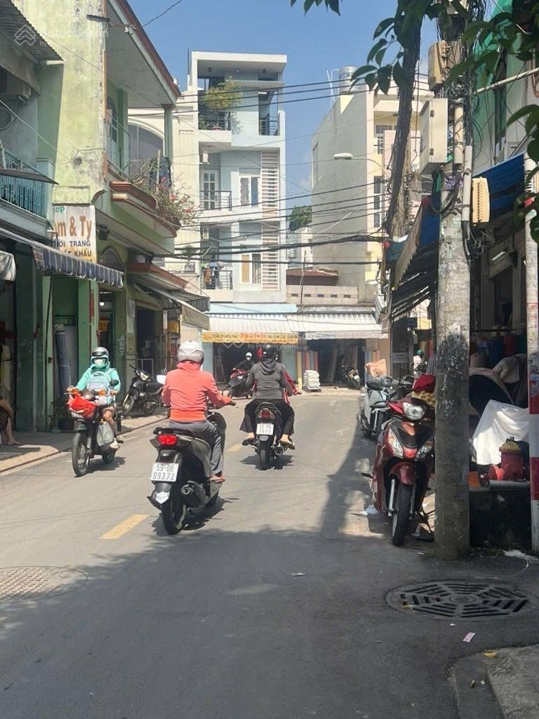 Mặt tiền đường Gần chợ Vải Phú Thọ Hoà - Tân Phú ( 5.5m x 10m) Giá nhỉnh 6 tỷ