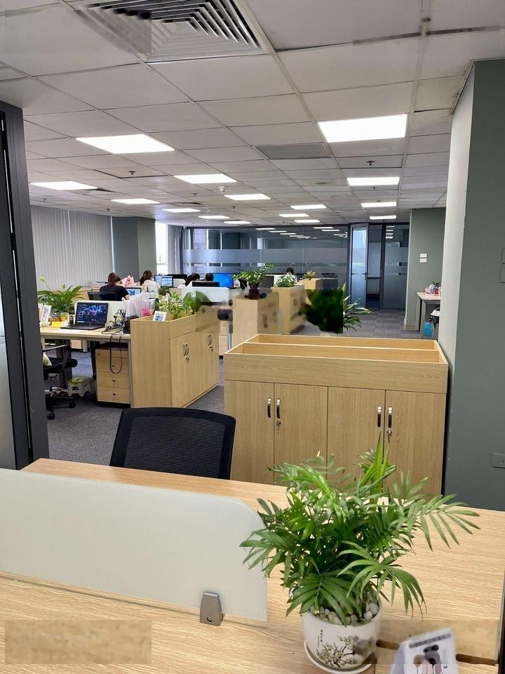 Nâng tầm công việc Văn phòng đẹp giá siêu mềm!" Cho thuê văn phòng 60m2 tại Nguyễn Xiển 9,5 triệu