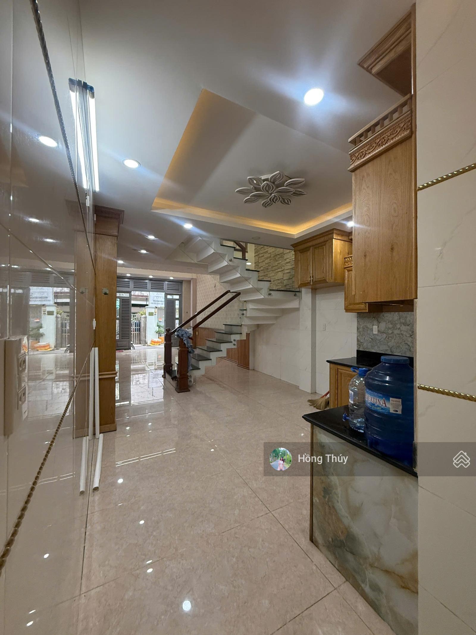 (Hot) Bán nhà đẹp đón tết hxh Trường Chinh 4 tầng giá 9,9 tỷ ngay Khu K300 Tân Bình