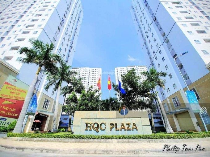 Bán gấp căn góc đẹp DT 68m2 2PN full nội thất tại HQC Plaza (Chung cư Hoàng Quân), 1,4 tỷ full phí