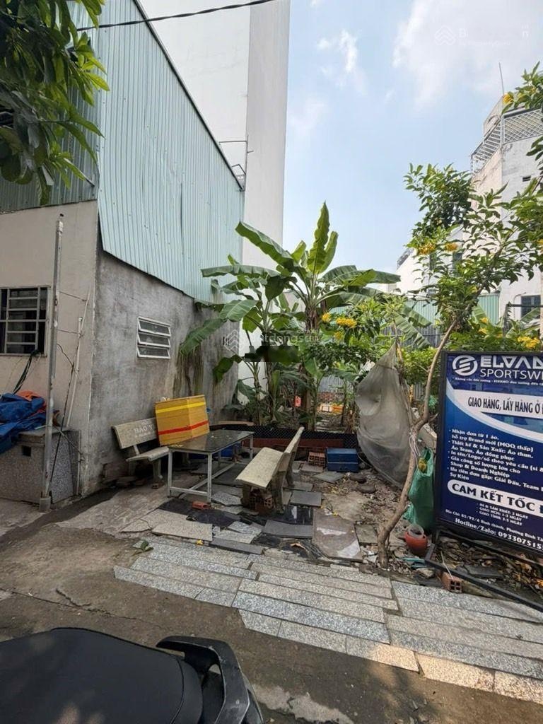 Chốt nhanh không mất, 70m2 đất khu phân lô ngang 5m hiếm không lộ giới, không quy hoạch nhỉnh 4 tỷ