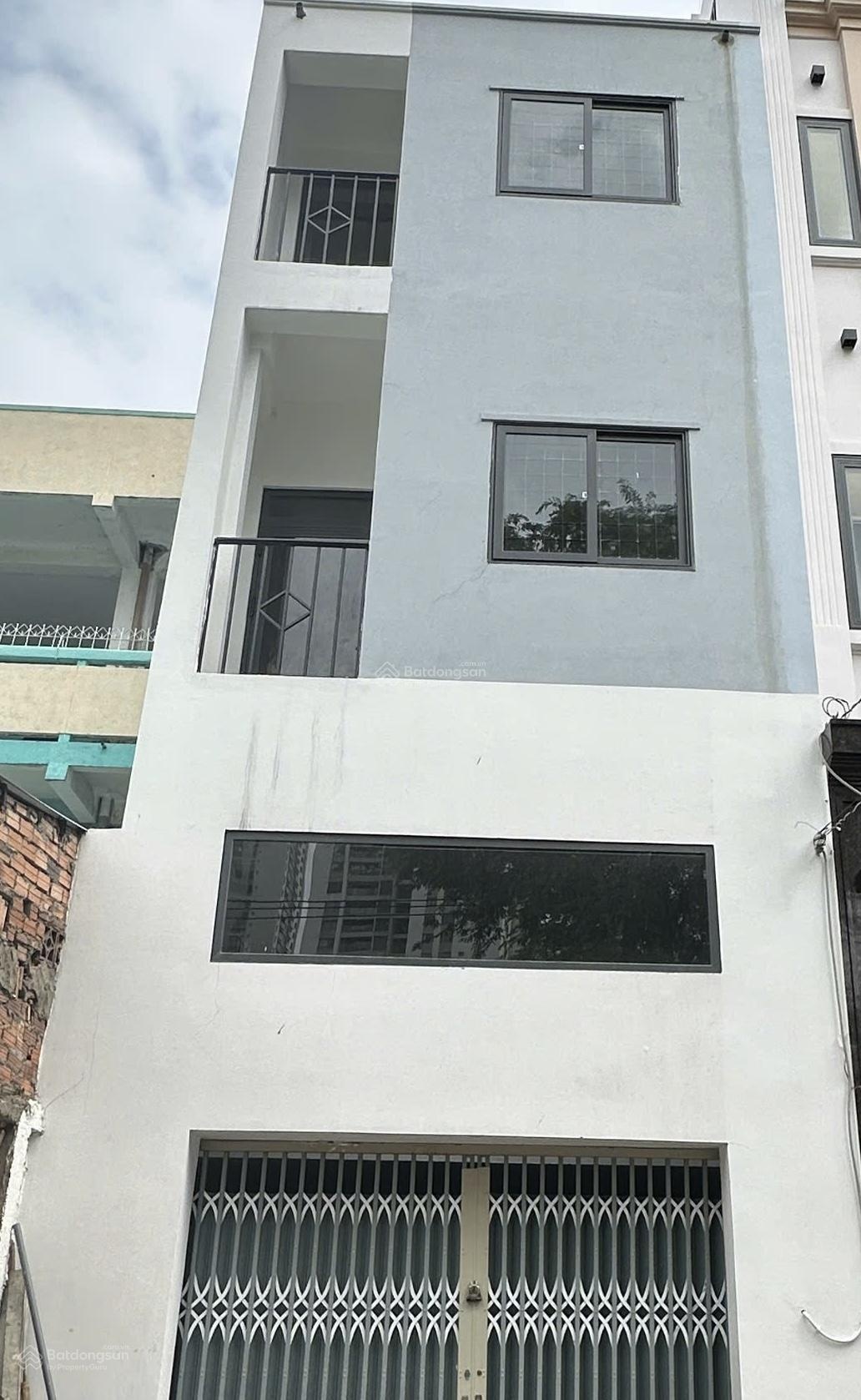 Bán nhà mặt phố - chính chủ - DT 63m2