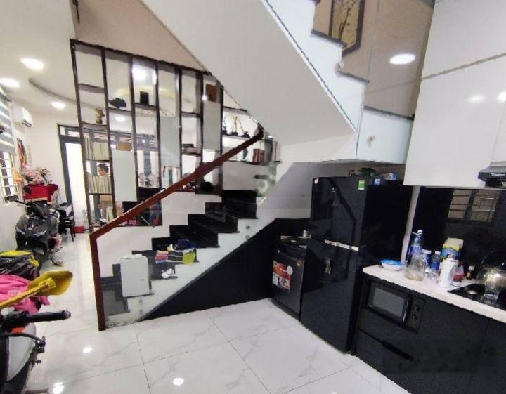 Nhỉnh 7 tỷ sở hữu 60m2 full nội thất