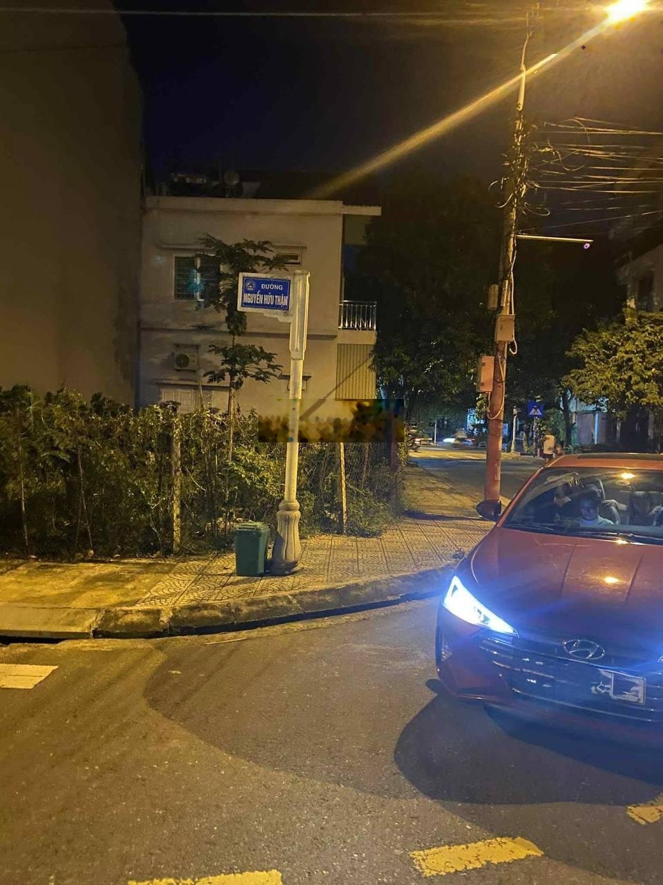 Chính Chủ gửi bán lô góc 2 MT Nguyễn Hữu Thuận và Tân Hoà 2,P An Khê.Đà Nẵng