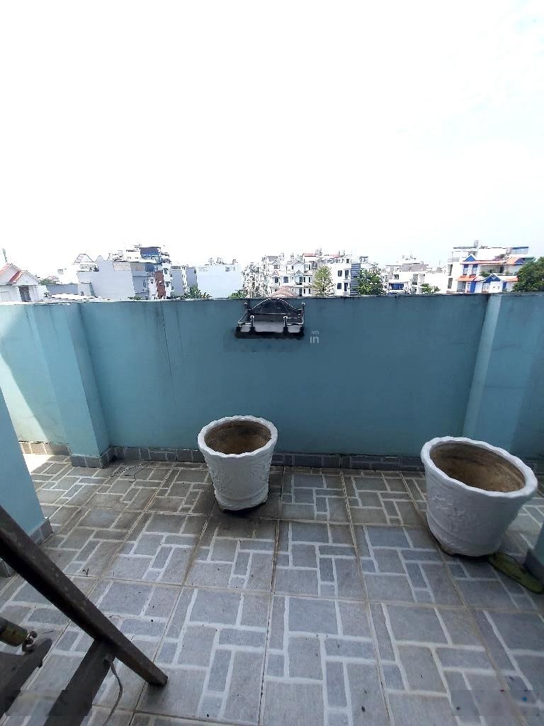 Chủ bán gấp chỉ 6.499 tỷ - nhà 4 tầng - cách quận 7 chỉ 1 cây cầu-ô tô ngủ trong nhà - 5pn-6.499 tỷ