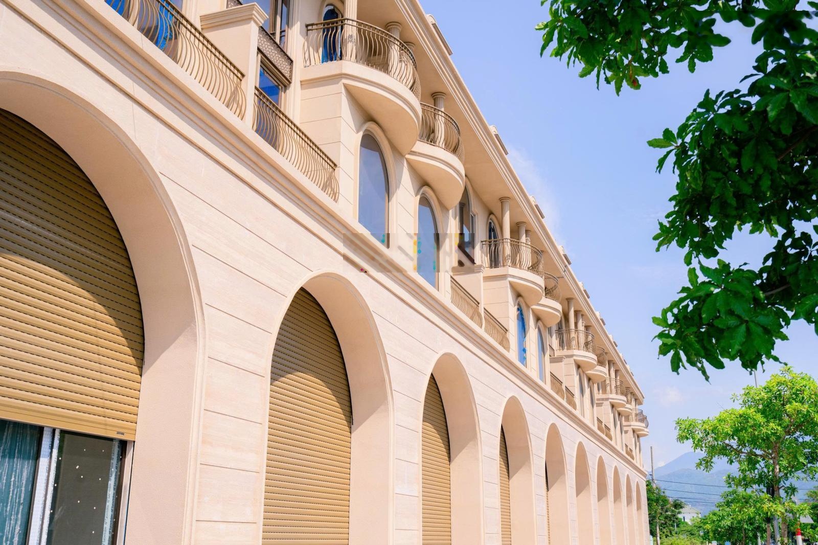 Biệt thự 4 tầng - diện tích sử dụng 503m2 - đường 30m - chiết khấu ưu đãi đến 20%, hỗ trợ vay