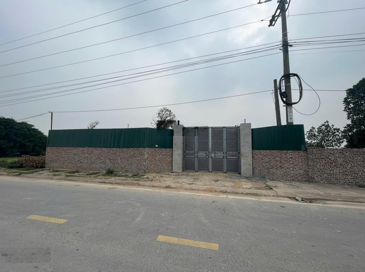 Siêu phẩm đất nền 1100m2 - vị trí đẹp mặt đường lớn - Giá đầu tư tại Chúc Sơn - Chỉ 6. X tỷ