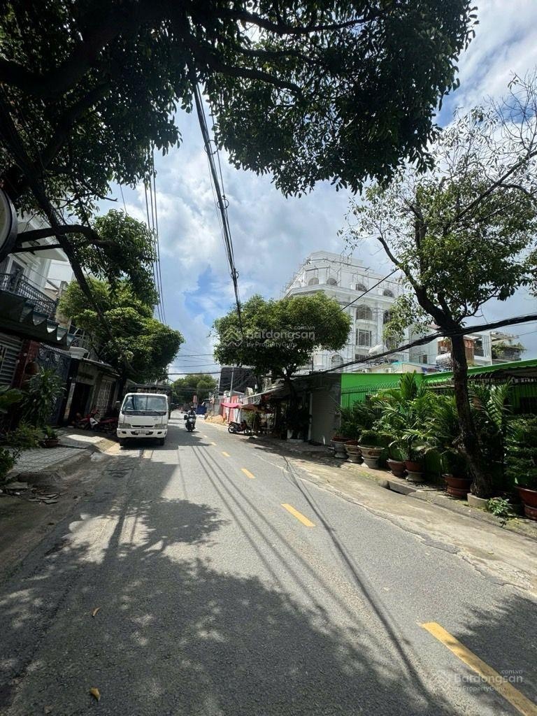 Bán nhà mặt tiền gần 90m2 (7x13m) nở hậu sát Aeon, đường nhựa 15m Dương Văn Dương Quận Tân Phú