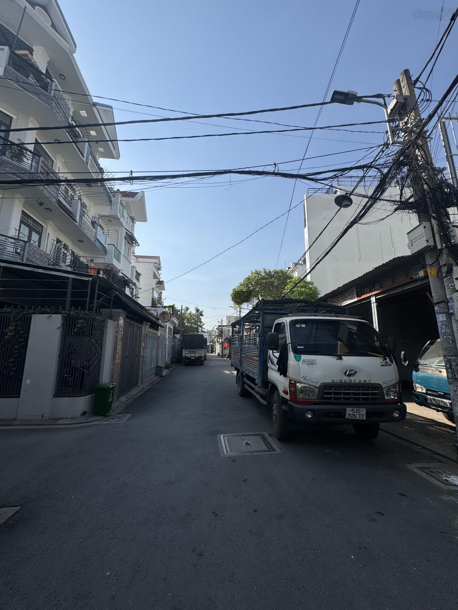 Chủ bán gấp - 5 tầng - Sổ vuông A4 - Thới An 32 - Trần Thị Cờ