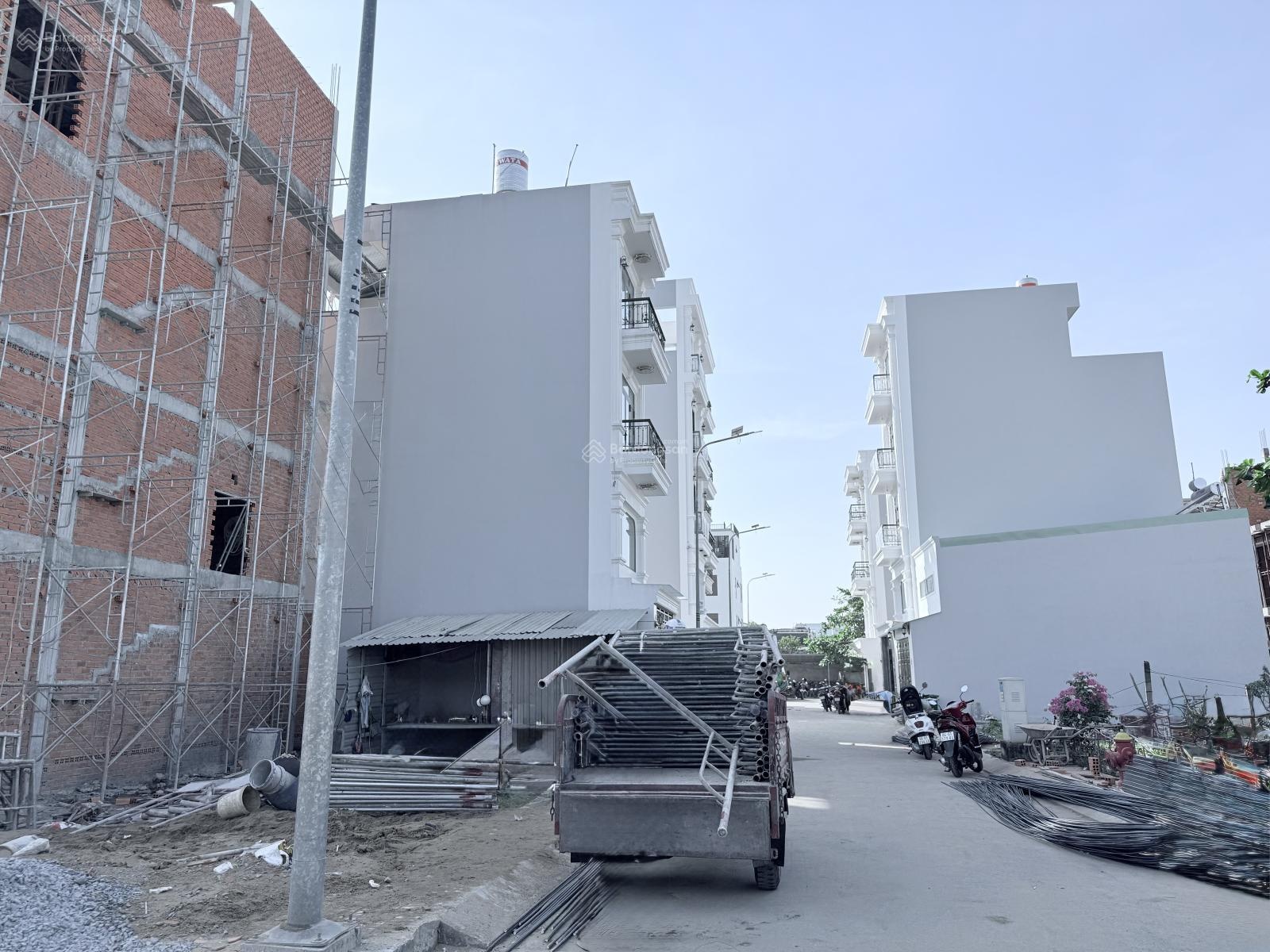 8 tỷ đất 100m2 (4.5x20) đường thông xe hơi tránh Hiệp Bình, Giga mall Phạm Văn Đồng Thủ Đức