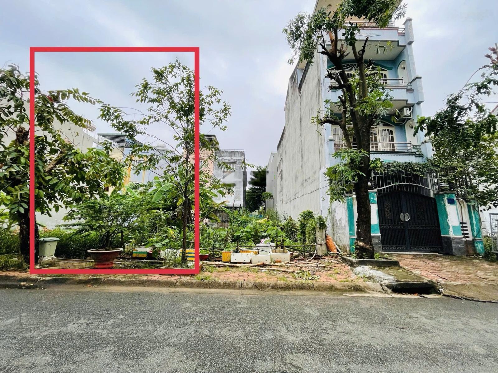 Bán đất khu dân cư trục đường Liên Phường, liền kề Global City