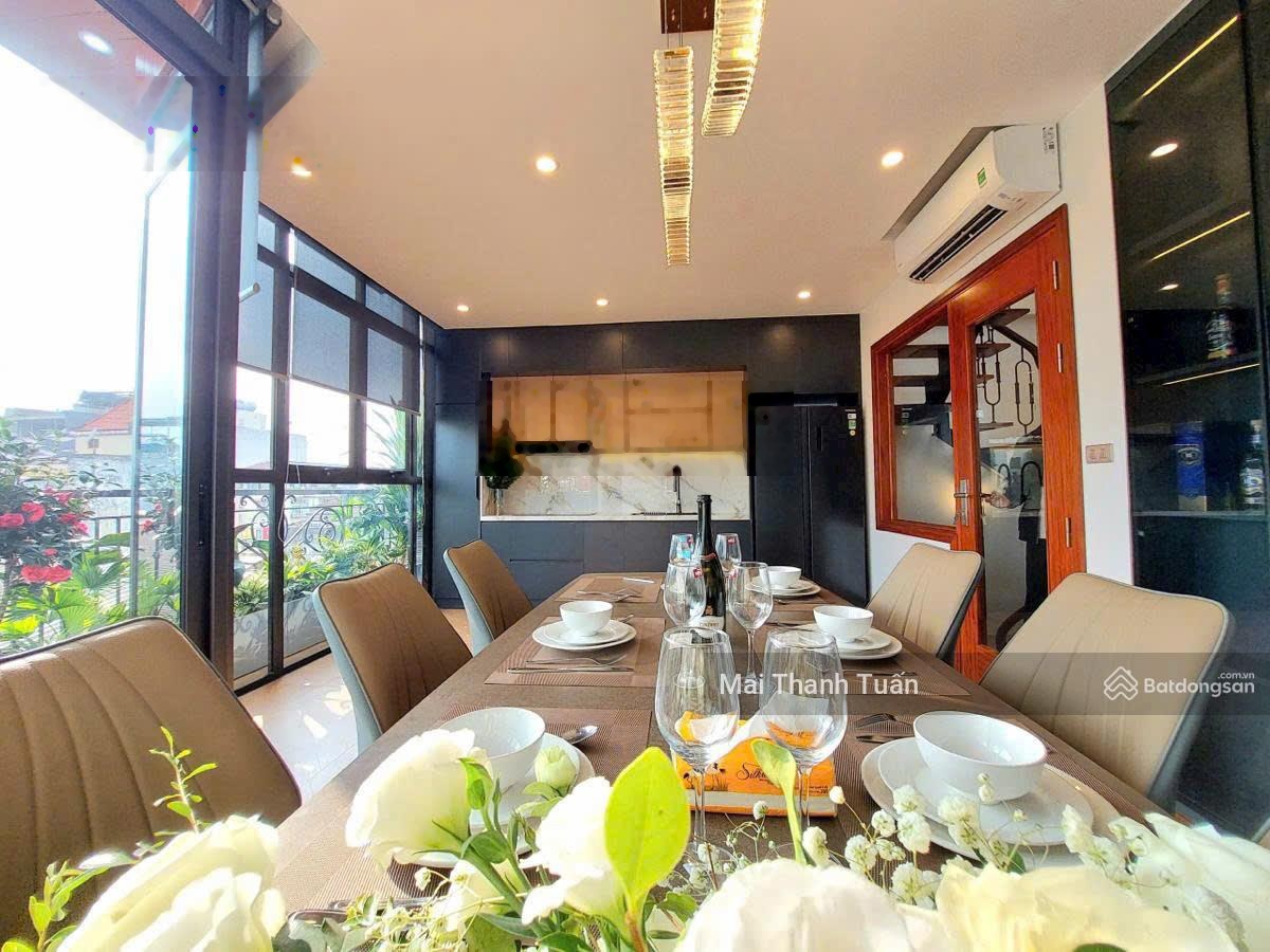 Hiếm!phân lô cầu diễn,vỉa hè,oto tránh,thang máy,kinh doanh,văn phòng,dt:50mx6t,mt:4m,12ty