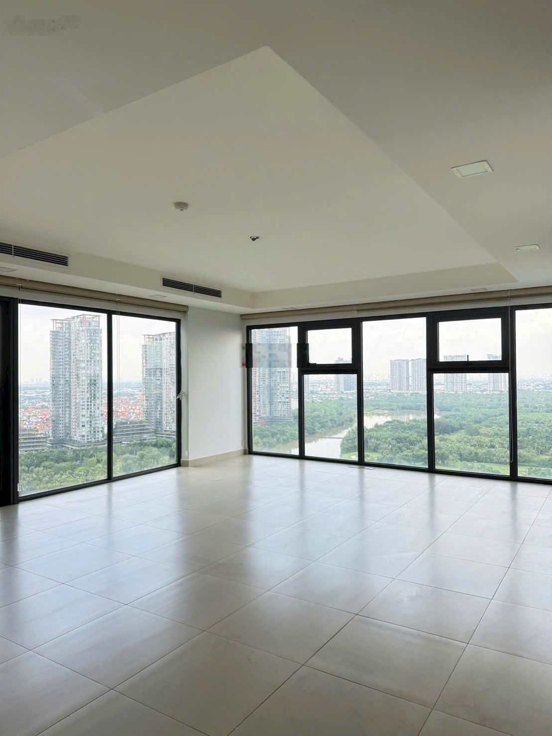 Duy nhất tại Ecopark căn hộ 158m2, view sân golf